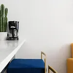 1597-3 Studio Upper East Side Apt W&D In Unit
